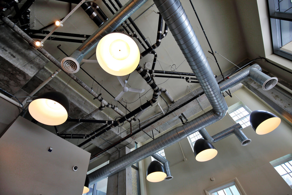 โคมไฟกับหลอดไฟ สำหรับสำนักงานและโรงงา