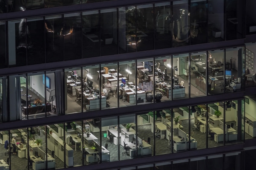 หลักการทำงานของหลอดไฟ LED เหมาะกับการนำไปใช้ในสำนักงานที่ให้แสงสว่างทันทีที่เปิด